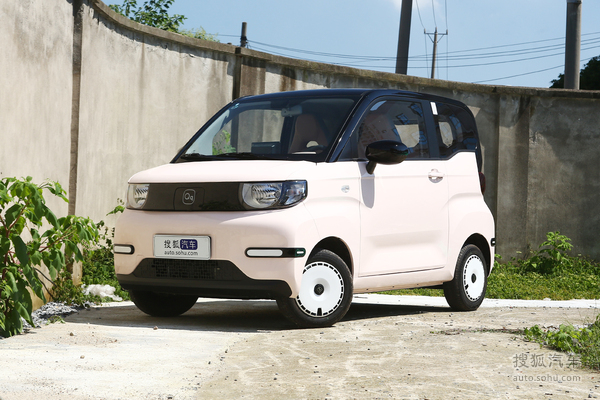 奇瑞QQQQ冰淇淋