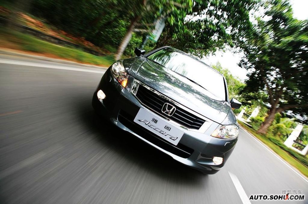 2008款本田第八代雅阁大连试驾