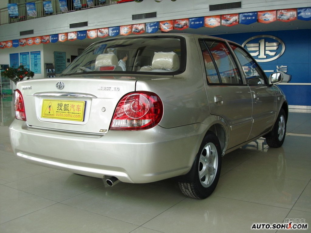 图库 一汽 天津一汽 夏利n3 三厢 2009款 1.0l 手动 助力版 1.