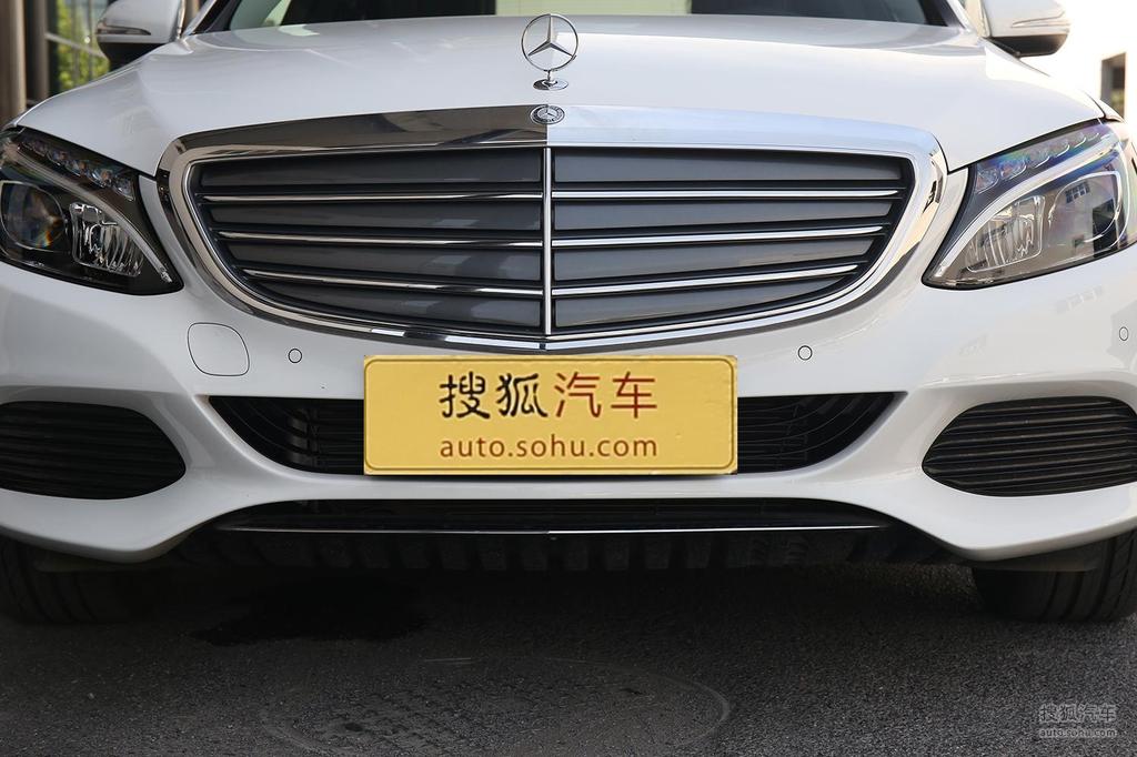奔驰c级高清图片】_2017款 改款 c 200 l 4matic 运动版_北极白