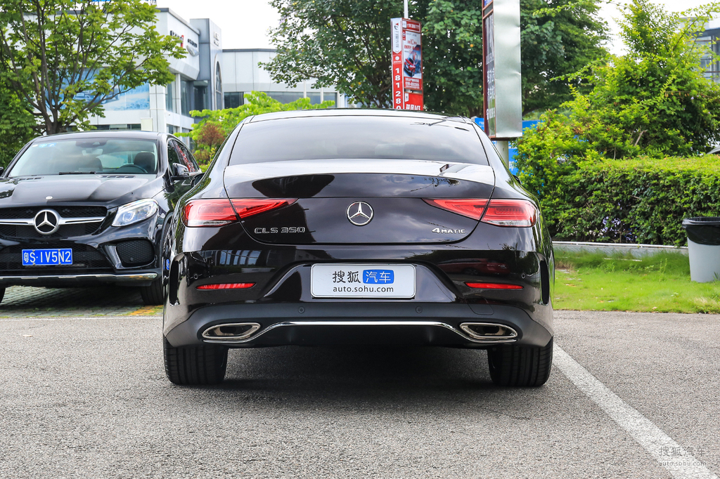 【 奔驰cls级高清图片】_2018款 cls 350 4matic_曜岩