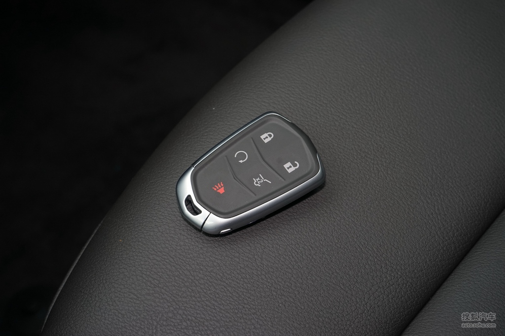 2020款 凯迪拉克xt6 28t 七座四驱风尚型 - 汽车钥匙提示:支持键盘