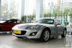 马自达MX-5