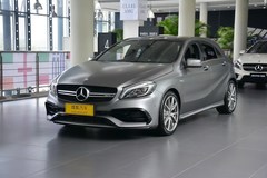 奔驰A45 AMG