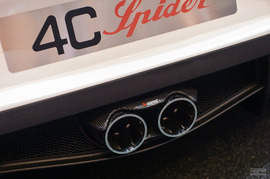 阿尔法罗密欧4C Spider日内瓦车展实拍
