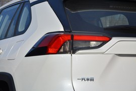   2020款丰田RAV4荣放 2.0L CVT两驱风尚版