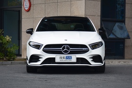 2020款 奔驰a级amg a 35 l 4matic