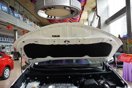   2013款丰田RAV4 2.5L手自一体四驱精英版