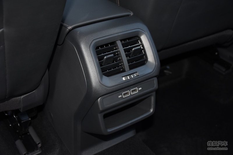 【 大众途岳图片】_酷雅黑_内饰