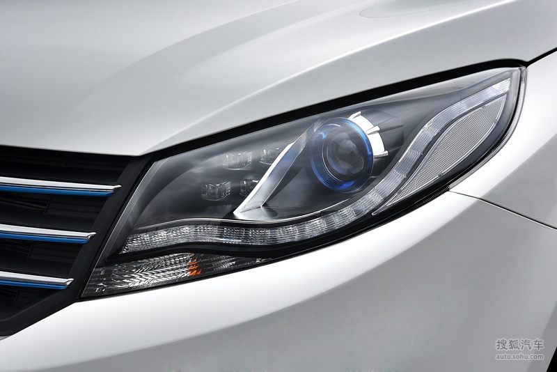 【 东风风光风光580混动图片】_典雅白_外观