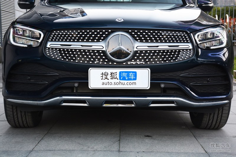 2020款奔驰glc260l4matic豪华型改款