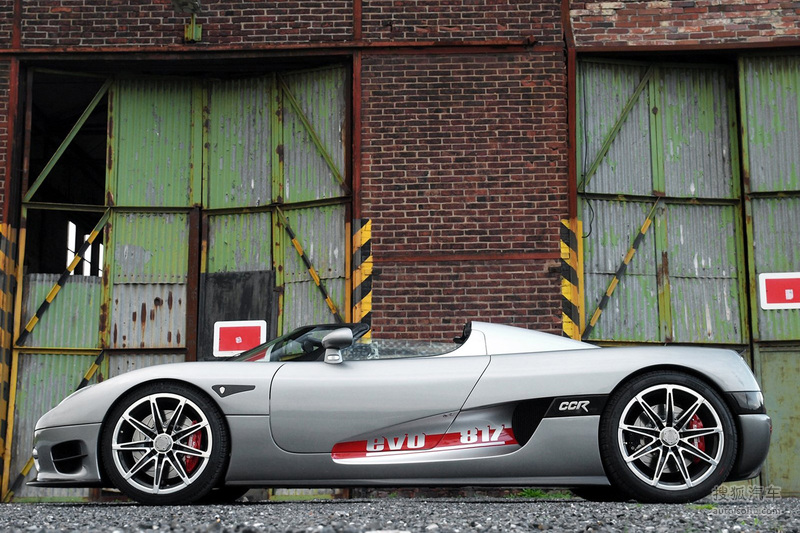 跑车大概一个月能赚多少钱 750159.jpg