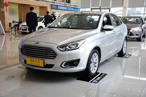 福特福睿斯