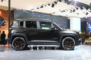 Jeep自由侠青蜂版 北京车展实拍