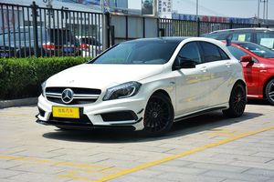 奔驰A级 AMG