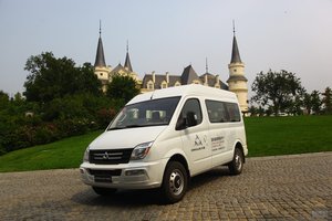 上汽大通MAXUS新途V80