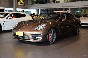 保时捷Panamera