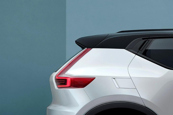 全新沃尔沃XC40预告图曝光