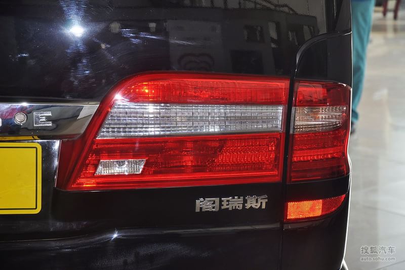金杯华晨金杯阁瑞斯2011款金杯阁瑞斯2.4l尊领标准型长轴11高清图片