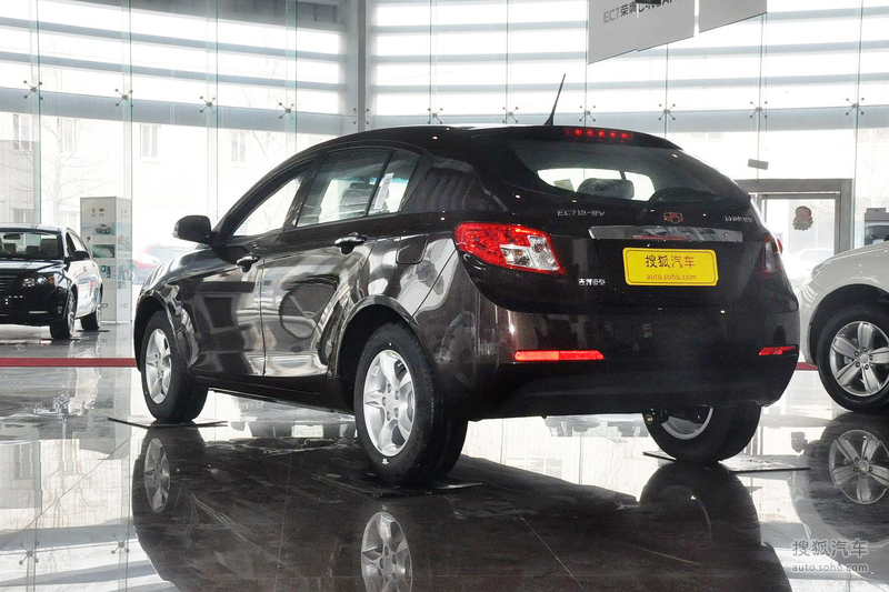 【吉利帝豪EC7-RV 2013款1.5L 手动精英型外
