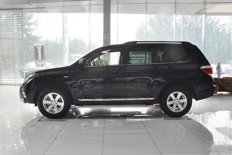 【丰田汉兰达 2013款2.7L 两驱紫金版 (5座)外