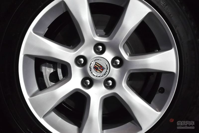 【凯迪拉克ATS 2014款28T 舒适型外观钻白图