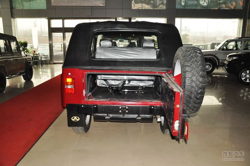 【北汽制造角斗士 2011款角斗士四驱底盘\/动力