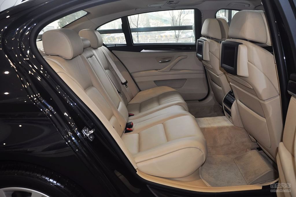 宝马5系2012款530li 豪华型内饰威尼托米色真皮内饰t图片