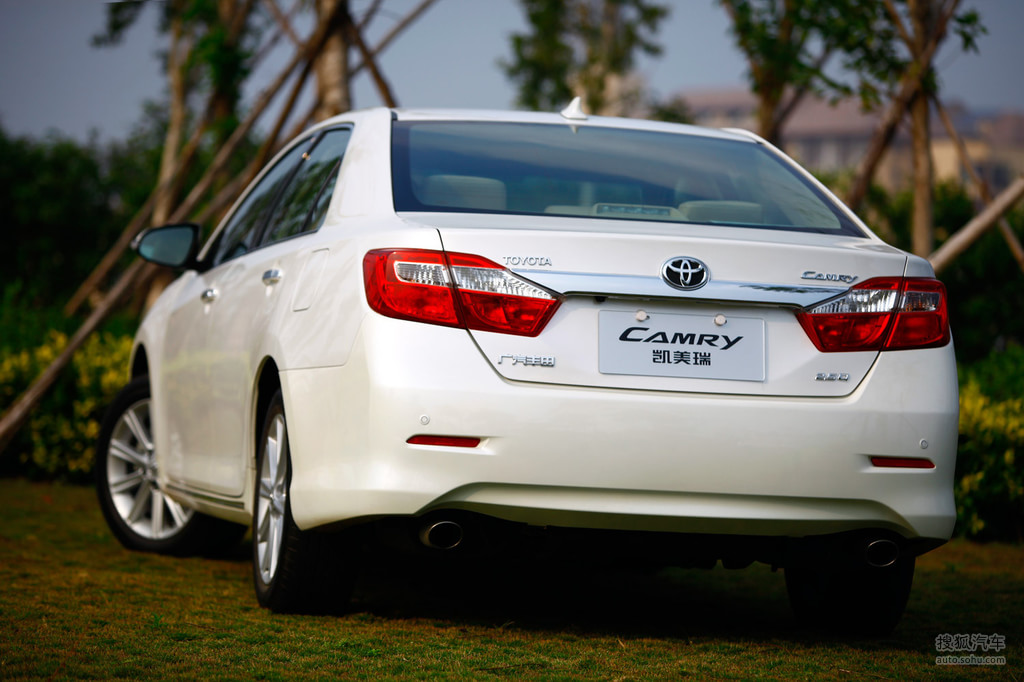 丰田凯美瑞2012款2