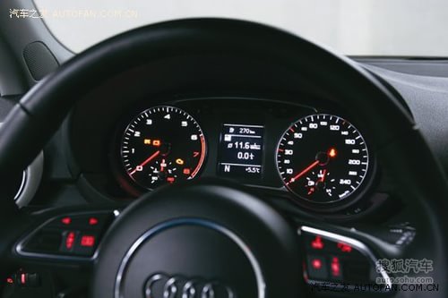 AUDI A1 VS A3 13 µA1A3Ķ