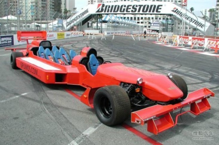 可以游泳的车 Img2457911_t.jpg