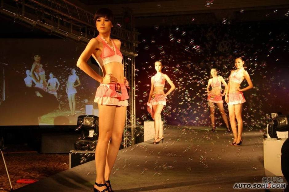 2009西安车展模特大赛图片