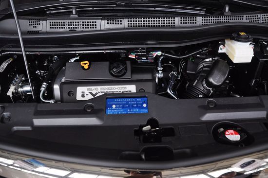 的这台发动机最大功率133kw(181ps)/6800rpm,最大扭矩202n·m/2500-5