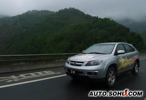 比亚迪s6_比亚迪s6的收入多少