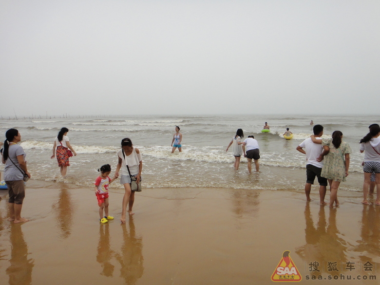 日照海边游玩_单车行天下