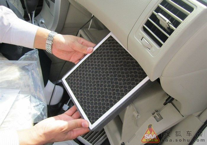 DIY!清洗卡罗拉空调管道,更换空调滤芯!省钱大