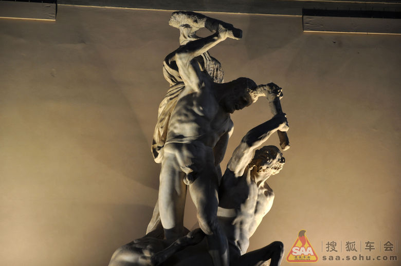 栩栩如生,惟妙惟肖的意大利雕塑_北京车友会