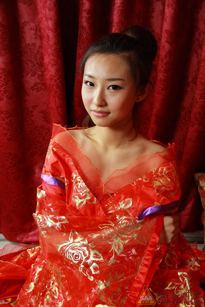 新年第一帖--<em>美女</em>中国红 - <em>别动队</em>摄影公社
