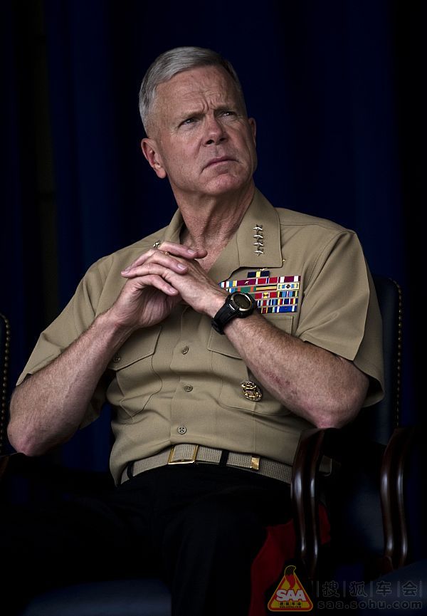 美国海军陆战队军官短袖夏常服_汽车与武器装