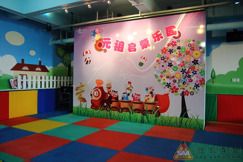 Img8920343_780.JPG