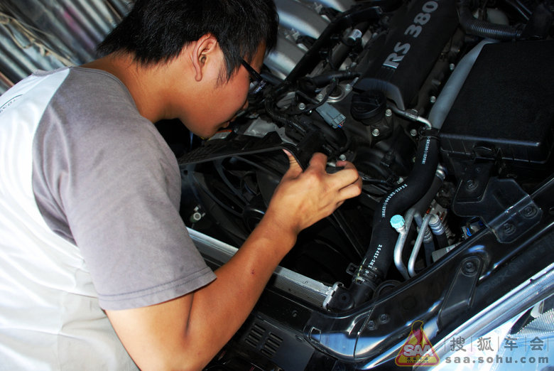 3.8现代劳恩斯酷派 改【水箱+包围】现场拍图