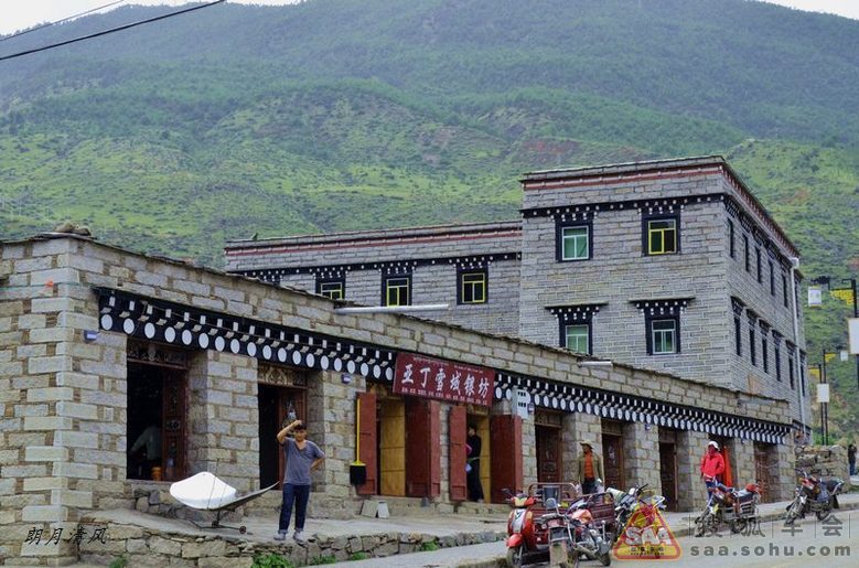 发呆胜地--香格里拉镇_东莞车友会