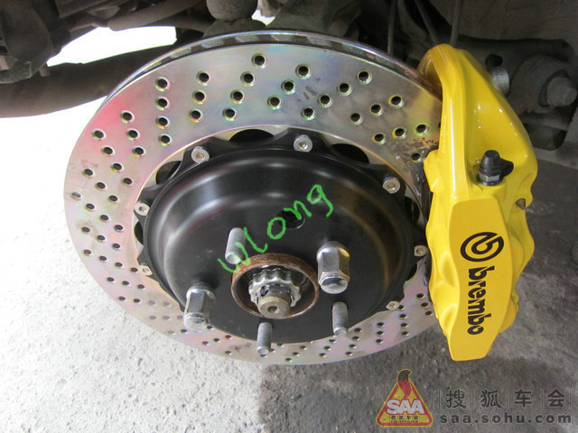 英菲尼迪G37 升级BREMBO-GT前六后四刹车