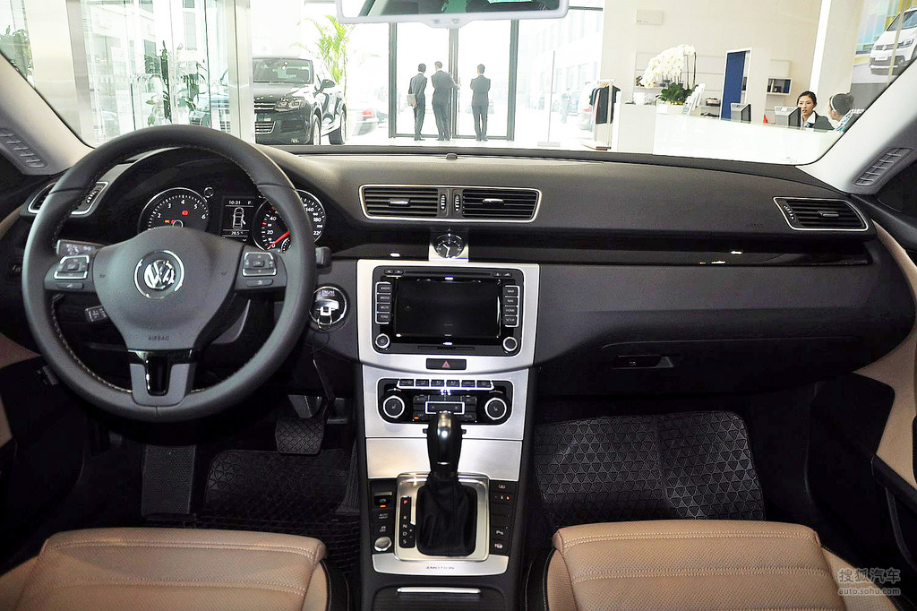 【 大众cc高清图片】_深色内饰_内饰_搜狐汽车网