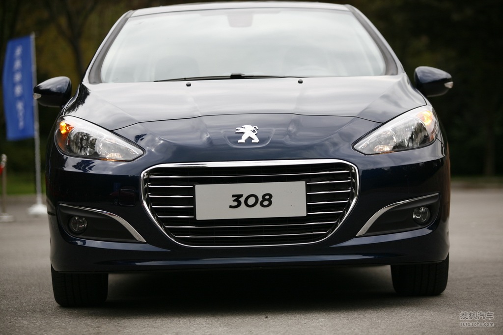 搜狐汽车>图库>标致>东风标致>308>2012款东风标致308 2.