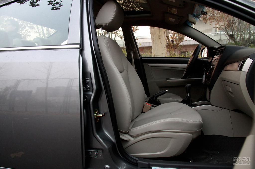 【 瑞麒g3高清图片】_浅色内饰_内饰_搜狐汽车网