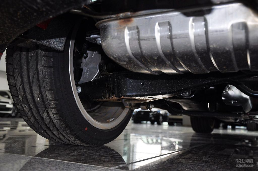 【 大众高尔夫r高清图片】_底盘发动机_搜狐汽车网