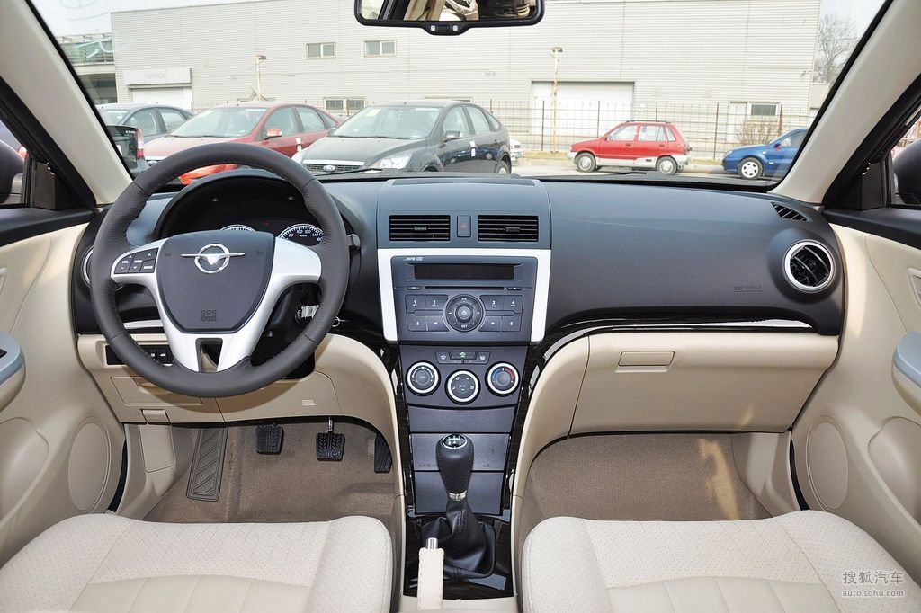 6l手动风尚版 - 驾驶席全景提示:支持键盘翻页 ←左 右→浅色内饰海马