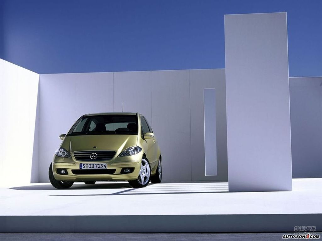 【 奔驰a级高清图片】_2005款奔驰 a200 avantgarde 3-door_搜狐汽车