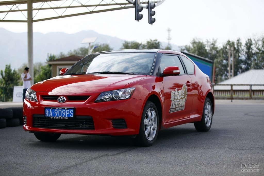 丰田zelas杰路驰